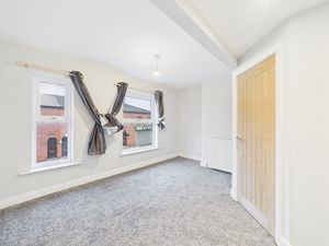 Photo 19- click for photo gallery